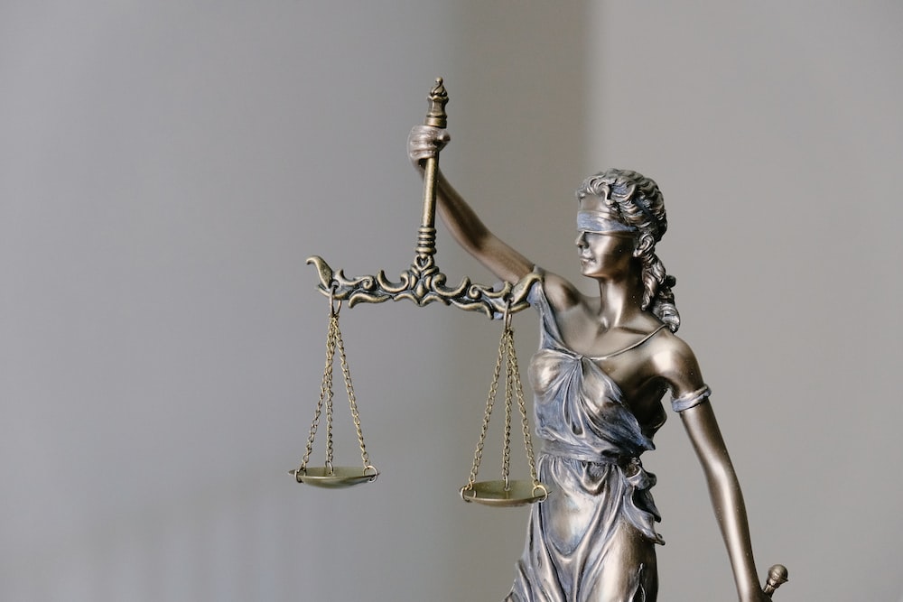 Nanda & Associate Lawyers Canada - A Statue of Lady Justice